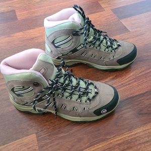 Hi-tec waterproof hiking boots